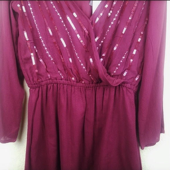 💋🍷 Sexy Sequined Mini Dress 🍷💋 - Picture 4 of 8